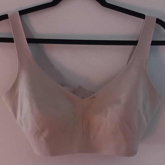 LULULEMON beige wireless bra with flaws - Picture 1 of 8